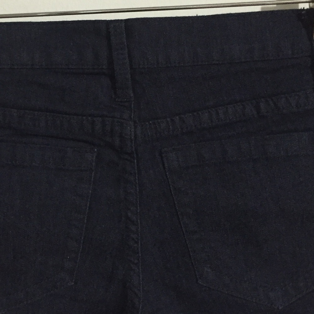 F21 | Dark-Wash🌻Jean Shorts - Picture 4 of 4